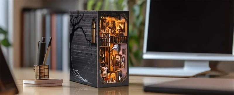 Wood DIY Hand Assembling Desktop Figurines Creative Cabin Moulding Modern Aesthetic Home Decoration Crafts Halloween Funny Gift
