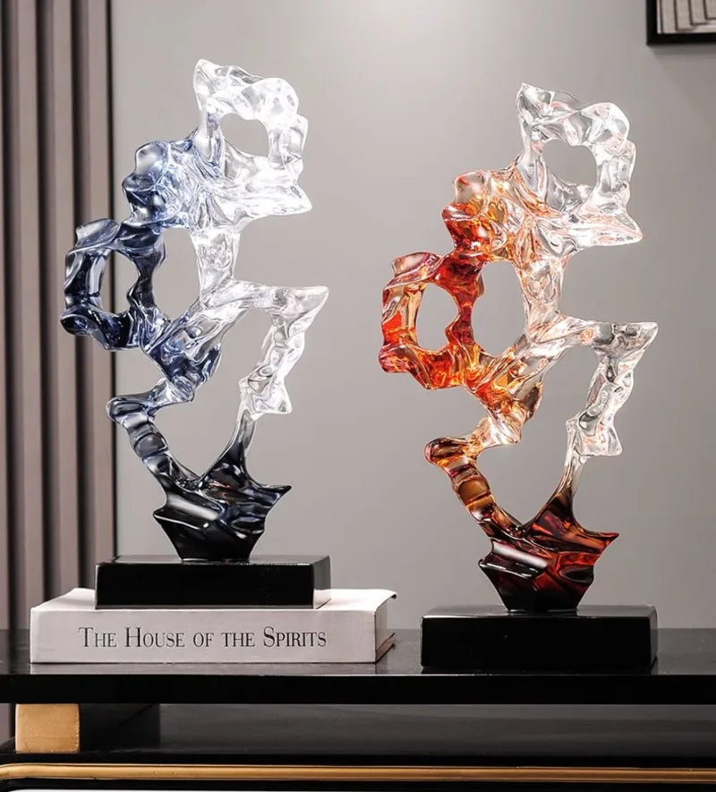 Creative Ornaments Living Room Figurines Aesthetic Cabinet Art Luxury Sculptures Sofa Beside Book Nook Tabletop Home Decoration