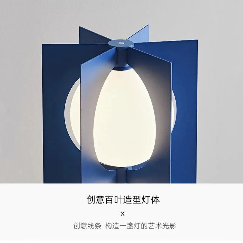 Italian Decoration Table Lamp Simple Living Room Sales Office Designer Bedroom Bedside Sofa Tea Designer Floor Lamp