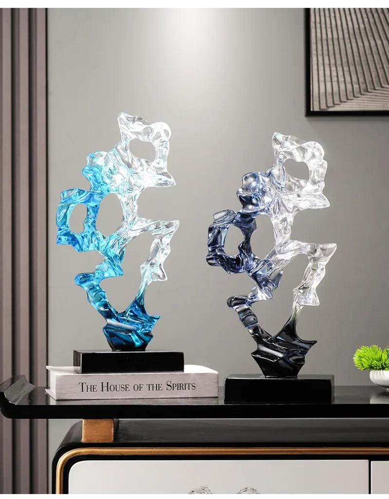 Creative Ornaments Living Room Figurines Aesthetic Cabinet Art Luxury Sculptures Sofa Beside Book Nook Tabletop Home Decoration