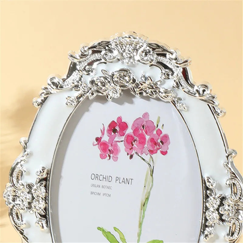 1Pcs Elegant Oil Drip Plastic Photo Frames 6in - Vintage & Modern Styles for Home Deco(Random inner paper)