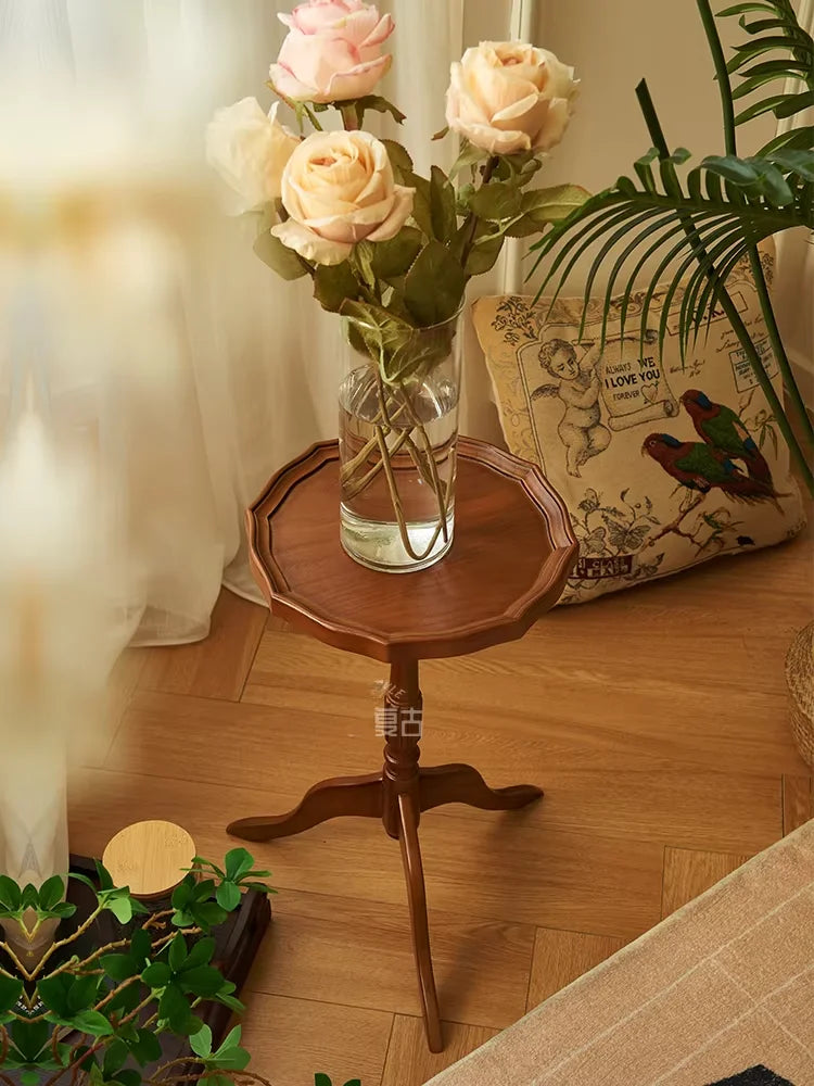 French Retro Design Sense Solid Wood Living Room Home Decoration Decoration Pieces Bedside Coffee Table