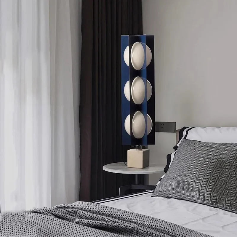 Italian Decoration Table Lamp Simple Living Room Sales Office Designer Bedroom Bedside Sofa Tea Designer Floor Lamp